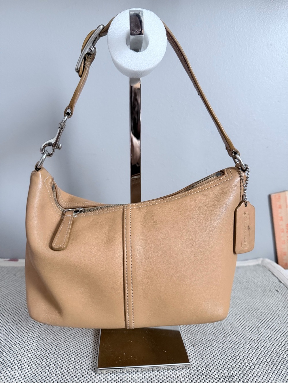 Vintage Coach 9596 Legacy East West Demi Pouch Camel/Light Brown